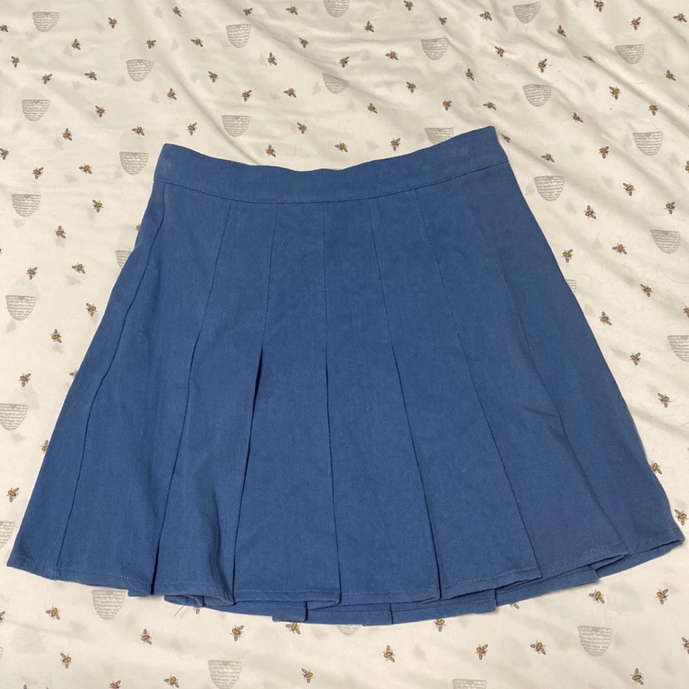 Blue pleated skirt